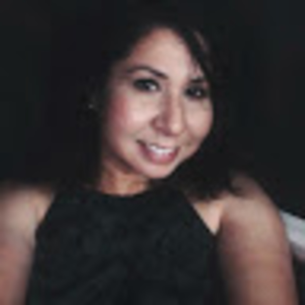 Meet your Posher, Monica lisa